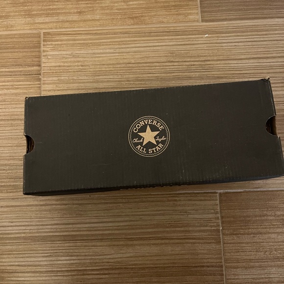 SOLD! - Picture 3 of 4